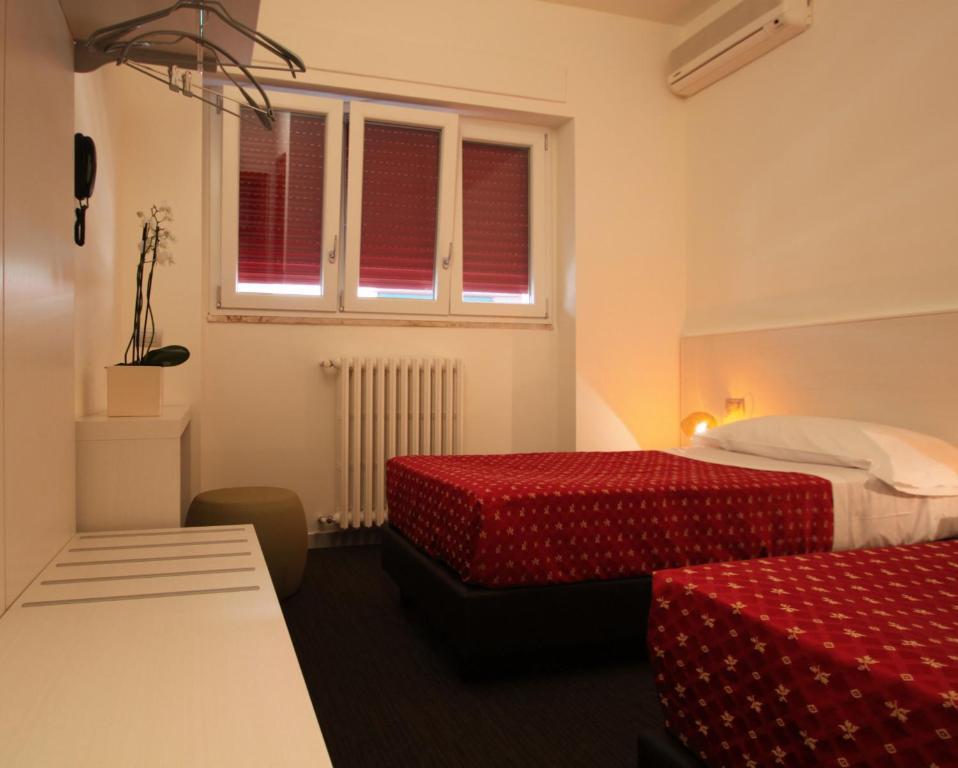 Hotel Firenze Saronno Room photo